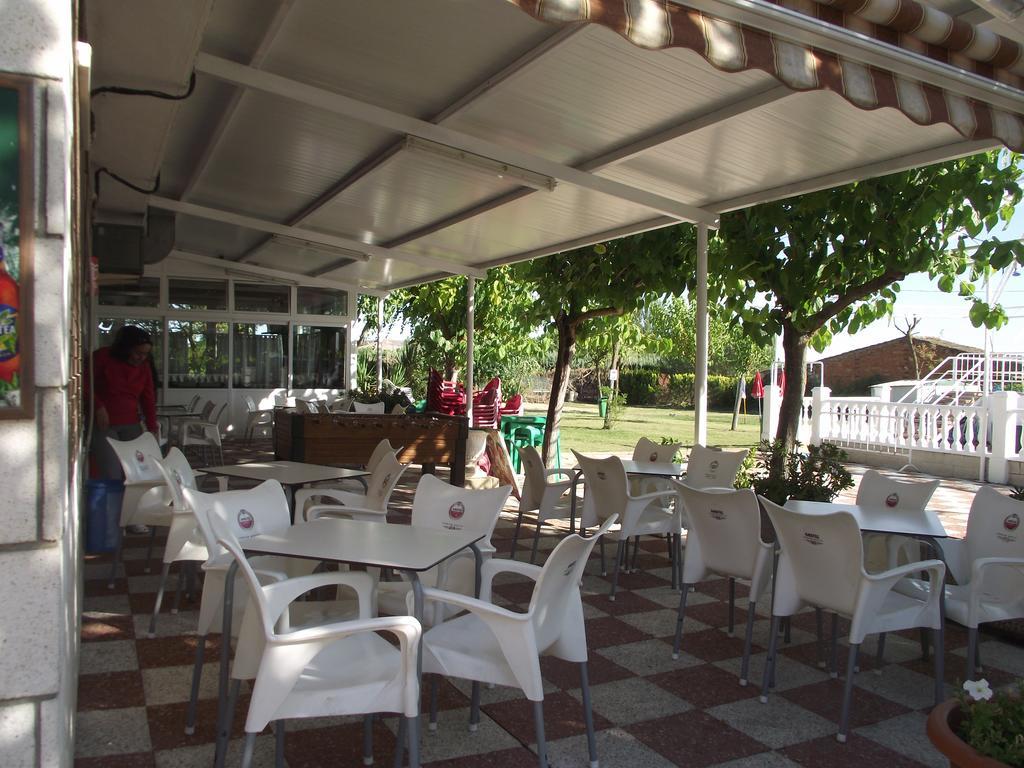 Camping Cubillas Cubillas de Santa Marta Exterior foto