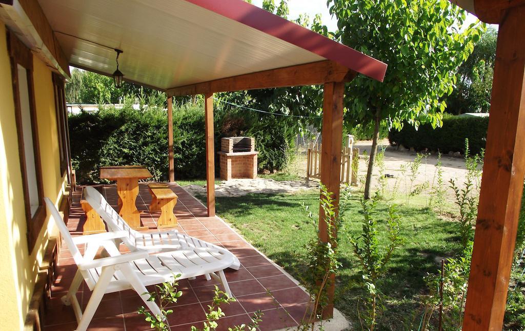 Camping Cubillas Cubillas de Santa Marta Habitación foto