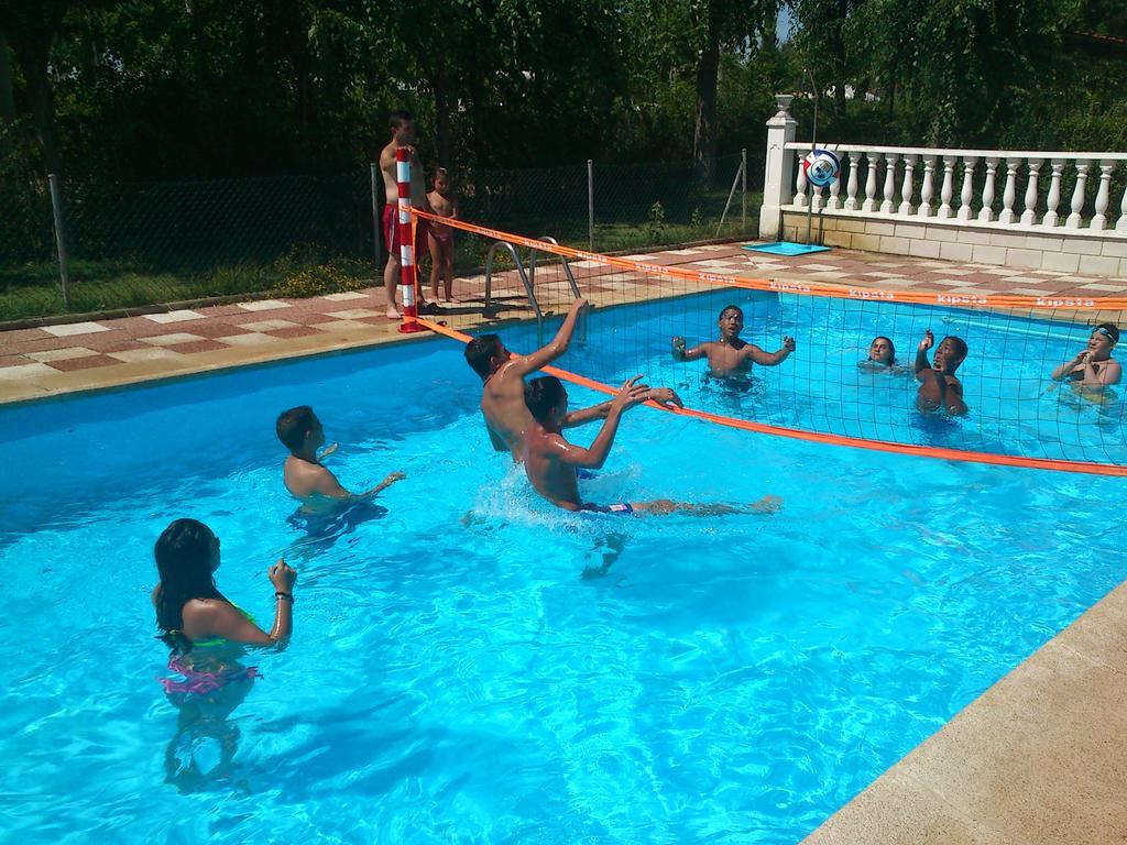 Camping Cubillas Cubillas de Santa Marta Exterior foto